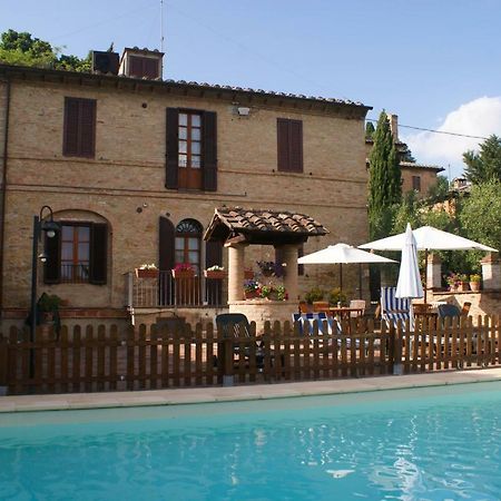 Casa Vacanze L'Oliveta Siena Bagian luar foto