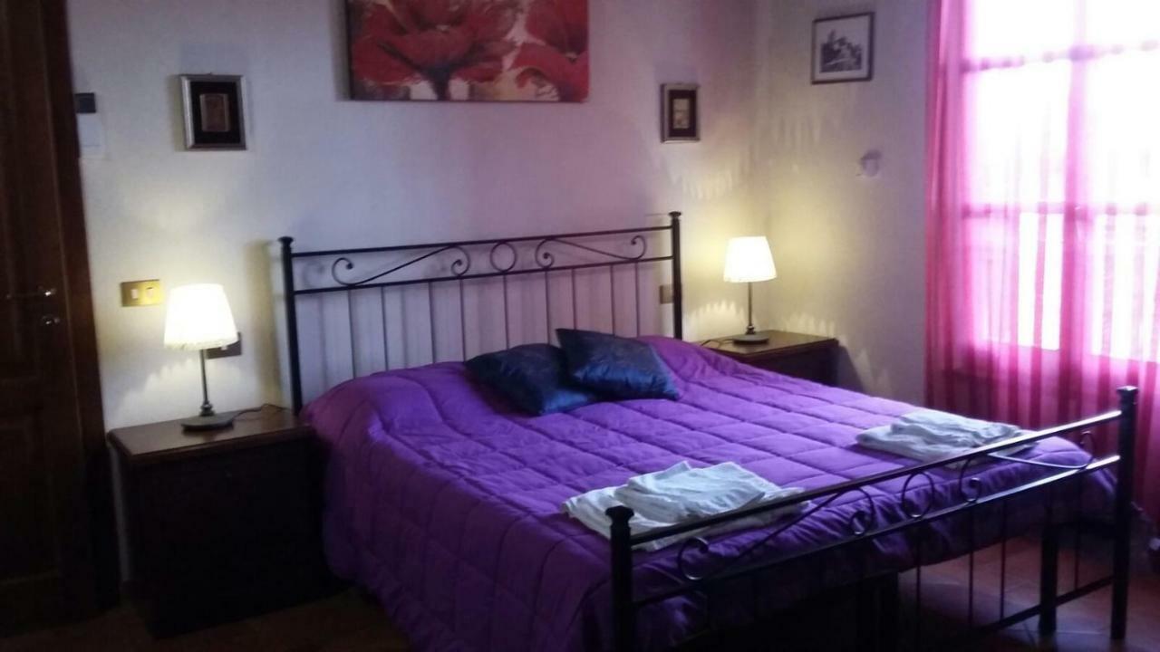 Casa Vacanze L'Oliveta Siena Bagian luar foto
